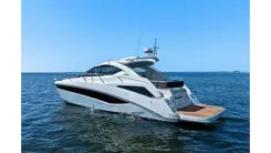 Купить яхту BOARD ROOM 38 в Shestakov Yacht Sales