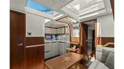 Купить яхту BOARD ROOM 38 в Shestakov Yacht Sales