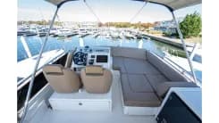 Buy a yacht FOREVER RECESS Squadron 53