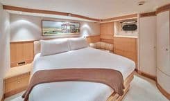 best yacht sales deals FAVOR 127