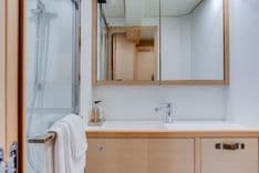 best yacht sales deals Lagoon 620 Essence 62