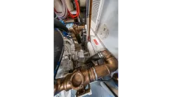 Buy a yacht Think B.I.G - WESTPORT