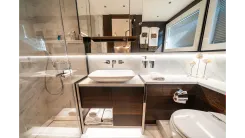 Продажа яхты LORENA Predator 65