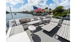 Лучшая цена на Aleniel 87' Motor Yacht