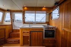 Buy a yacht FIRST LIGHT 2011