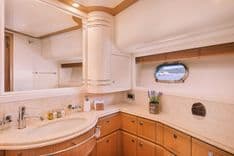 Buy a yacht MAYBE NOT 83