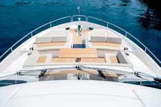 Buy a Sunseeker 76Y - Sunseeker at Shestakov Yacht Sales