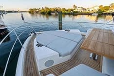 the best price on ELLIGANCE MANHATTAN 68