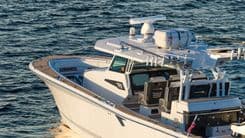 LIQUID LOUNGE - Blackfin yacht sale