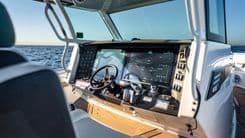 LIQUID LOUNGE - Blackfin yacht sale