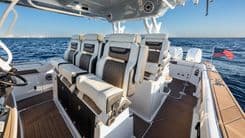 Buy a LIQUID LOUNGE 400 CC at Shestakov Yacht Sales