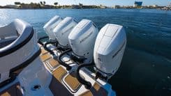 the best price on LIQUID LOUNGE 400 CC