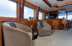 Купить яхту RAYS 2007 в Shestakov Yacht Sales