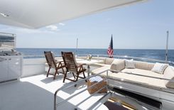 Продажа яхты RAYS 2007