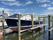 the best price on BELLA FAMIGLIA