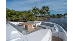 the best price on 76 YACHT 76 Yacht