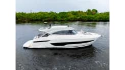 best yacht sales deals 4600 SPORTS YACHT - Riviera