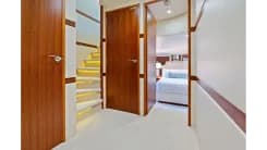 Купить яхту GRIFFIN - Hatteras в Shestakov Yacht Sales