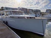 Лучшая цена на 33' Greenline 2014 Hybrid