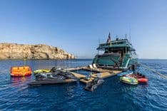 best yacht sales deals CAN'T REMEMBER 2004