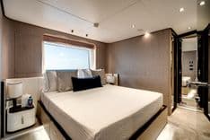 Купить яхту Pier Pressure - Azimut Yachts в Shestakov Yacht Sales