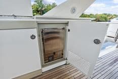 Buy a yacht CLASS DISMISSED - Azimut Yachts