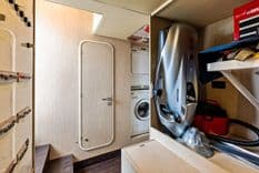 the best price on CLASS DISMISSED - Azimut Yachts