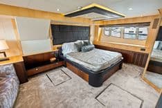 Buy a FUNSEEKER - Sunseeker at Shestakov Yacht Sales