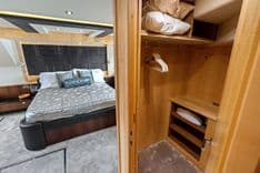 best yacht sales deals FUNSEEKER 88 Yacht