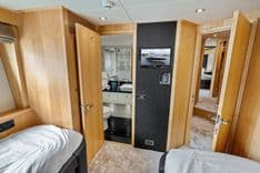 Buy a FUNSEEKER - Sunseeker at Shestakov Yacht Sales