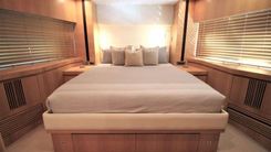 Buy a EUPHORIA - Horizon Yachts at Shestakov Yacht Sales