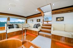 Лучшая цена на MESMERIZE - Hargrave