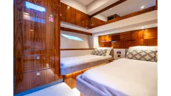 best yacht sales deals EL MAR V 6000 Sport Yacht Platinum Edition