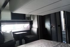 Buy a yacht Pershing 5X 2017