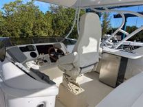 Buy a 45' Sea Ray 2001 450 Express Bridge - SEA RAY at Shestakov Yacht Sales