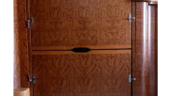 1997 Garlington Convertible 61 yacht sale