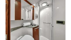 the best price on 2006 Sea Ray 44 Sedan Bridge - SEA RAY