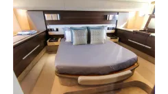 Buy a 2016 Azimut 50 50 at Shestakov Yacht Sales