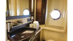 2016 Azimut 50 50 yacht sale