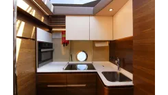 the best price on 2016 Azimut 50 - Azimut Yachts