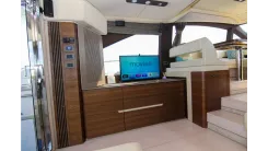 Buy a 2016 Azimut 50 50 at Shestakov Yacht Sales