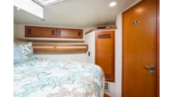 the best price on 2000 Cabo 45 Express