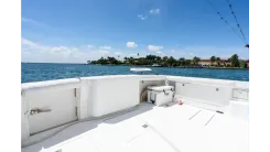 the best price on 2000 Cabo 45 Express 2000