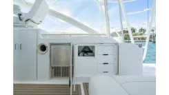 best yacht sales deals 2000 Cabo 45 Express 2000