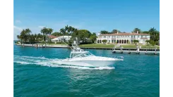 Buy a yacht 2000 Cabo 45 Express - Cabo Yachts