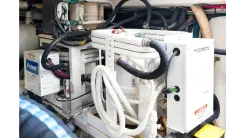 Buy a yacht 2000 Cabo 45 Express