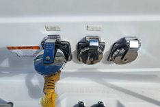 the best price on 2005 Wellcraft 290 Coastal 2005