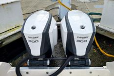 2005 Wellcraft 290 Coastal 28 yacht sale