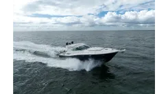 Buy a yacht 2001 Uniesse 48 Open 2001