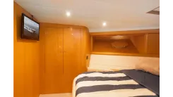 Buy a yacht 2001 Uniesse 48 Open - UNIESSE